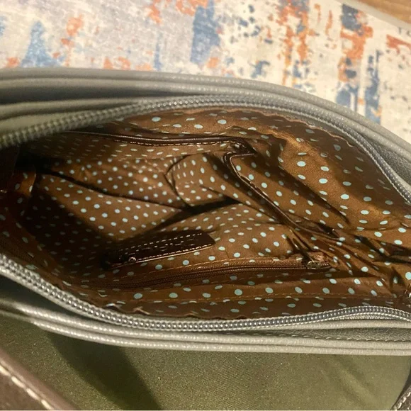 Chala Beagle Crossbody Handbag - Picture 4 of 6